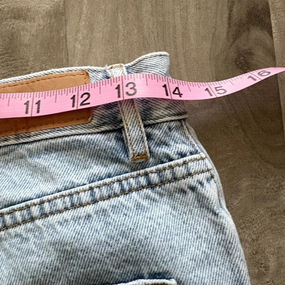 PacSun High Rise Straight‎ Leg Jeans Women's Size 27 Light Wash Denim Blue Flaw - Picture 14 of 16